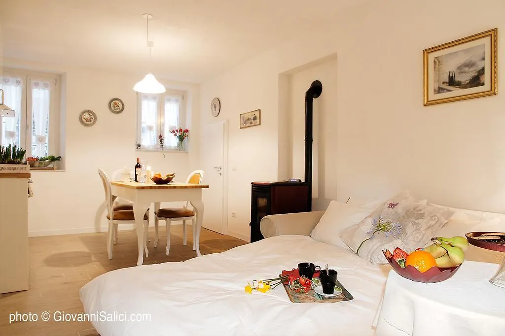 Casa Azzurra Διαμέρισμα Μενάτζιο